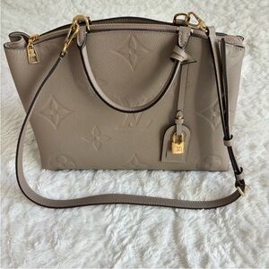 Louis Vuitton Turtle Dove Handbag